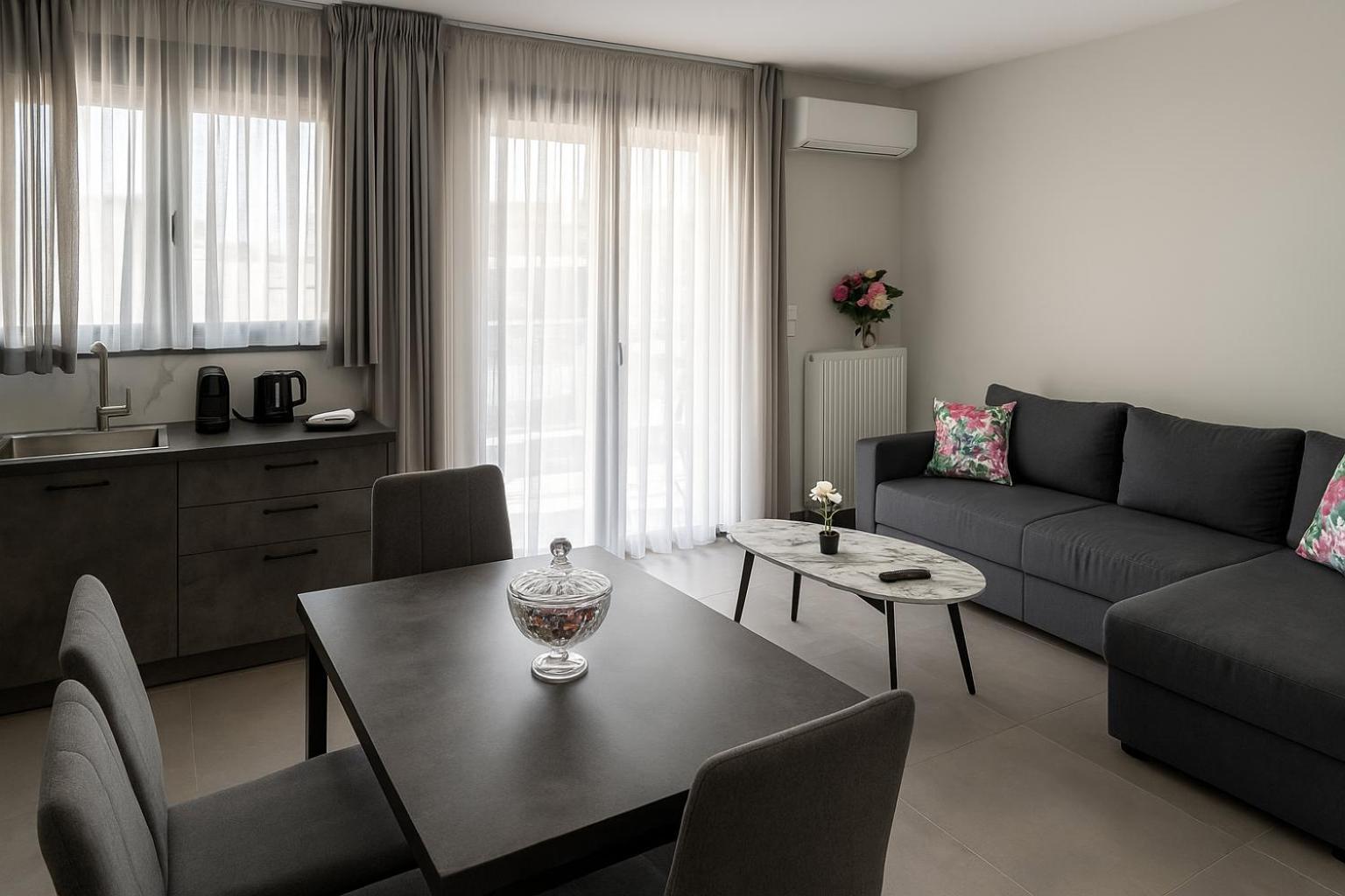 Poly S Home Ioannina Exterior photo